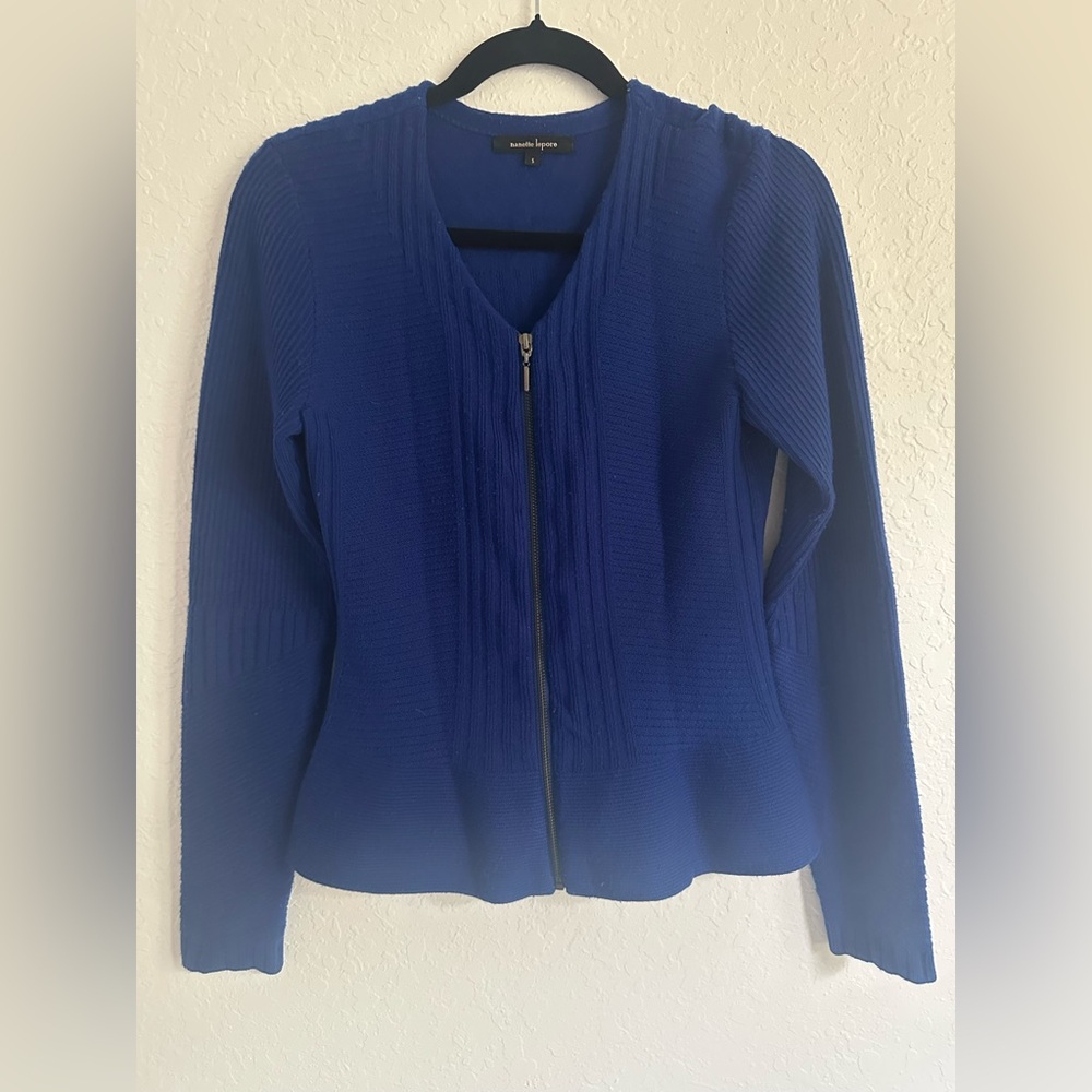 Nanette Lepore Blue V-Neck Sweater with Ribbed Knit wool